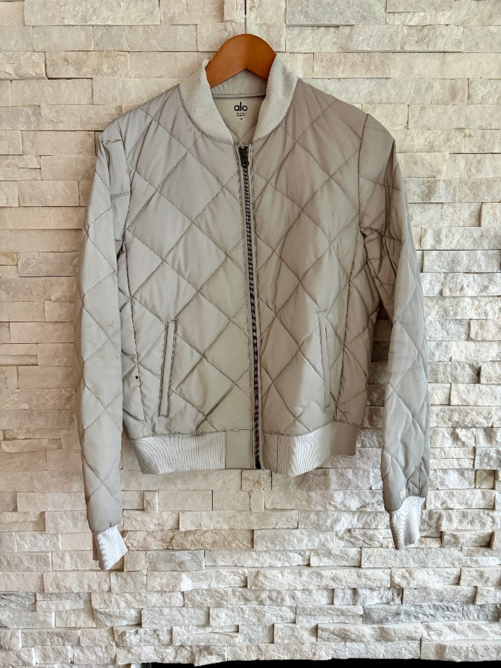 Alo Yoga Quilted Iridescent Silver-Gray Bomber Jacket - size M